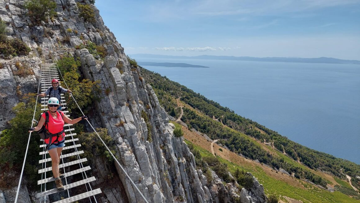 Via ferrata na wyspie Hvar – wspinaczka z widokiem na Adriatyk